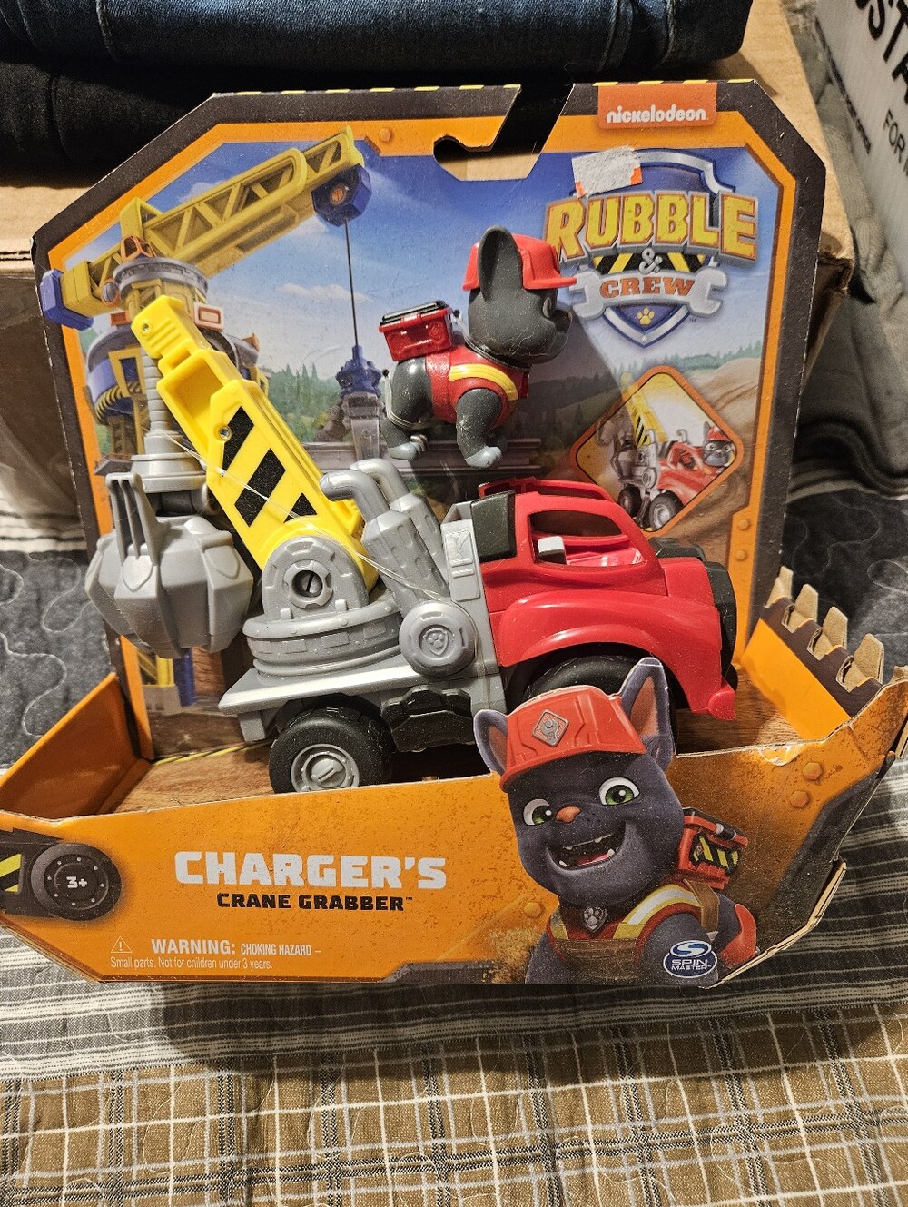 Nickelodeon Rubble & Crew Charger’s Crane Grabber - Red and Yellow